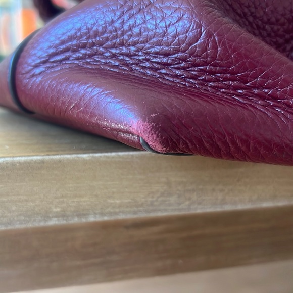 Tory Burch purse - Picture 9 of 9